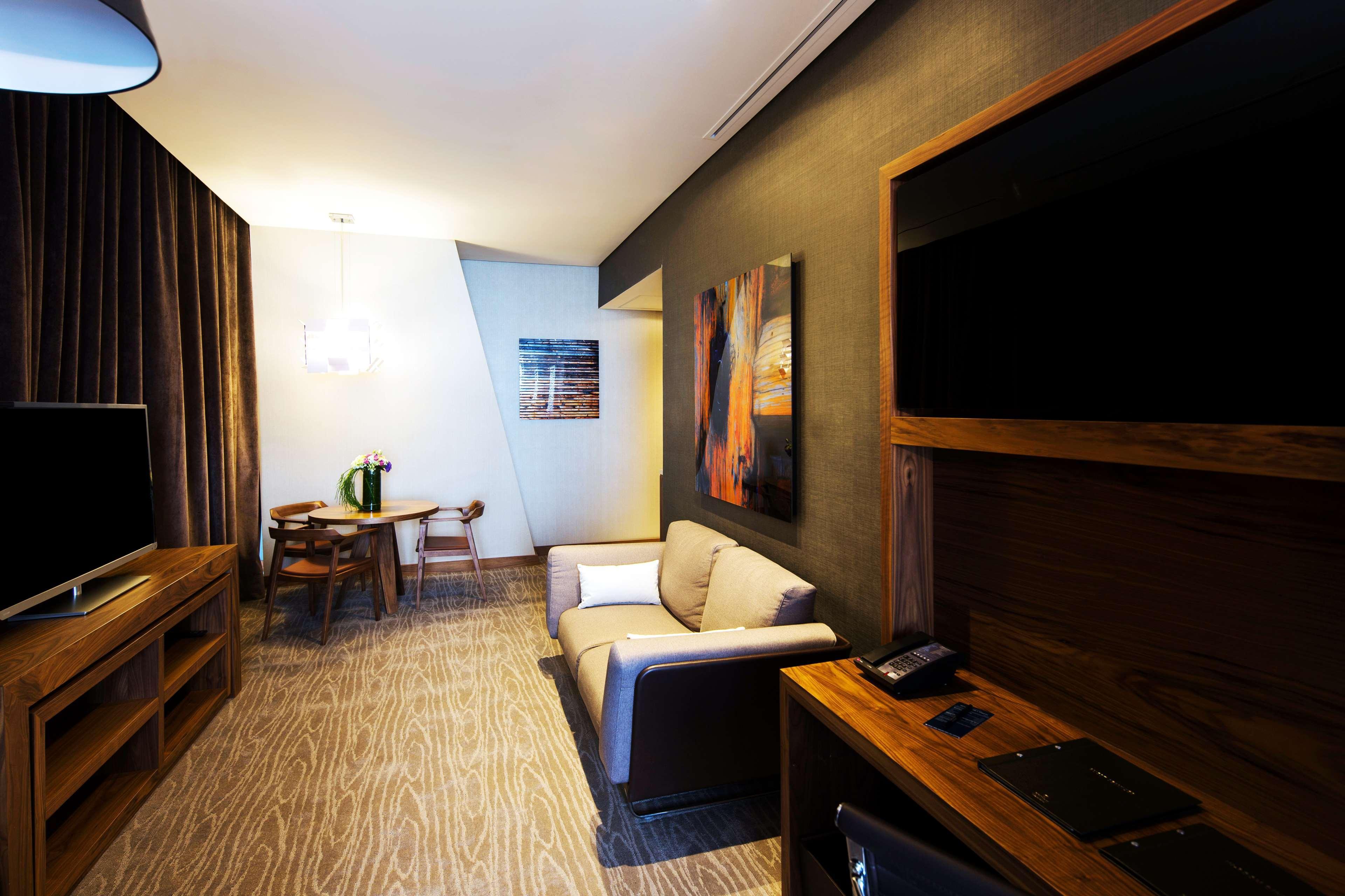 Hilton Mexico City Santa Fe Exterior photo
